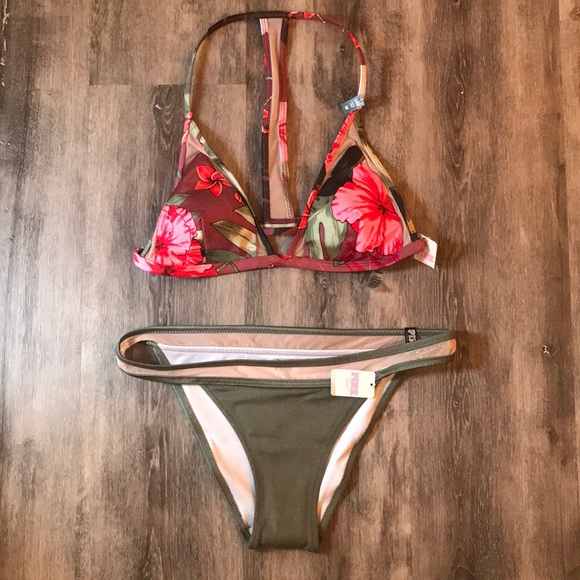 Victoria's Secret Other - NWT Victoria’s Secret bikini size M